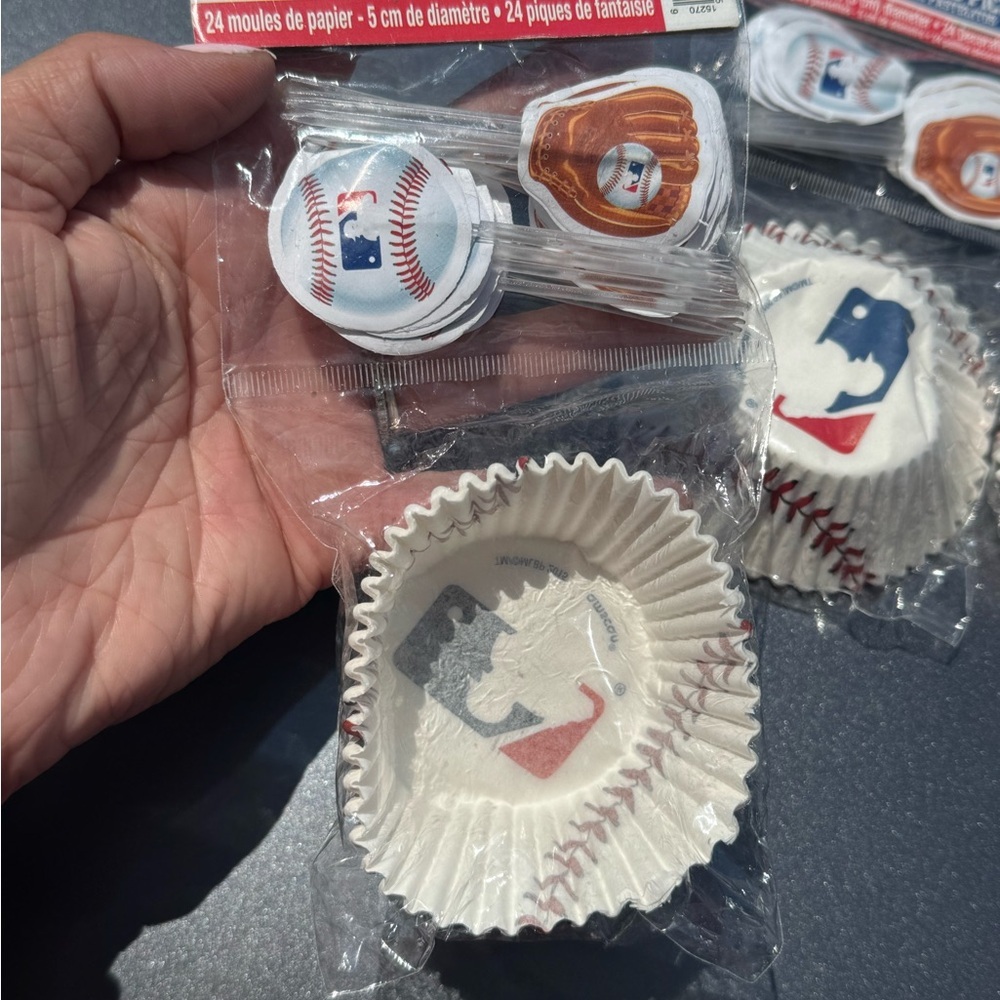 MLB Cupcake Cases and Picks Set - White and Red - Picture 2 of 2